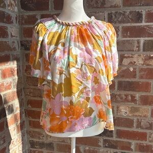 Laroque small Floral Multicolor Women's Top with woven detailed neckline